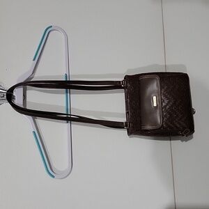 Liz claibourne small purse basket weave